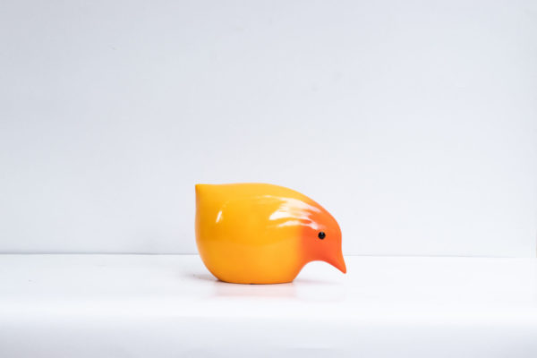 Exclusive art work from papier mache, entirely lacquered by hand.: Brave Chick